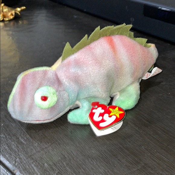 *Very Rare Errors* Ty Beanie Baby 9 inch Rainbow The Iguana Chameleon Toy